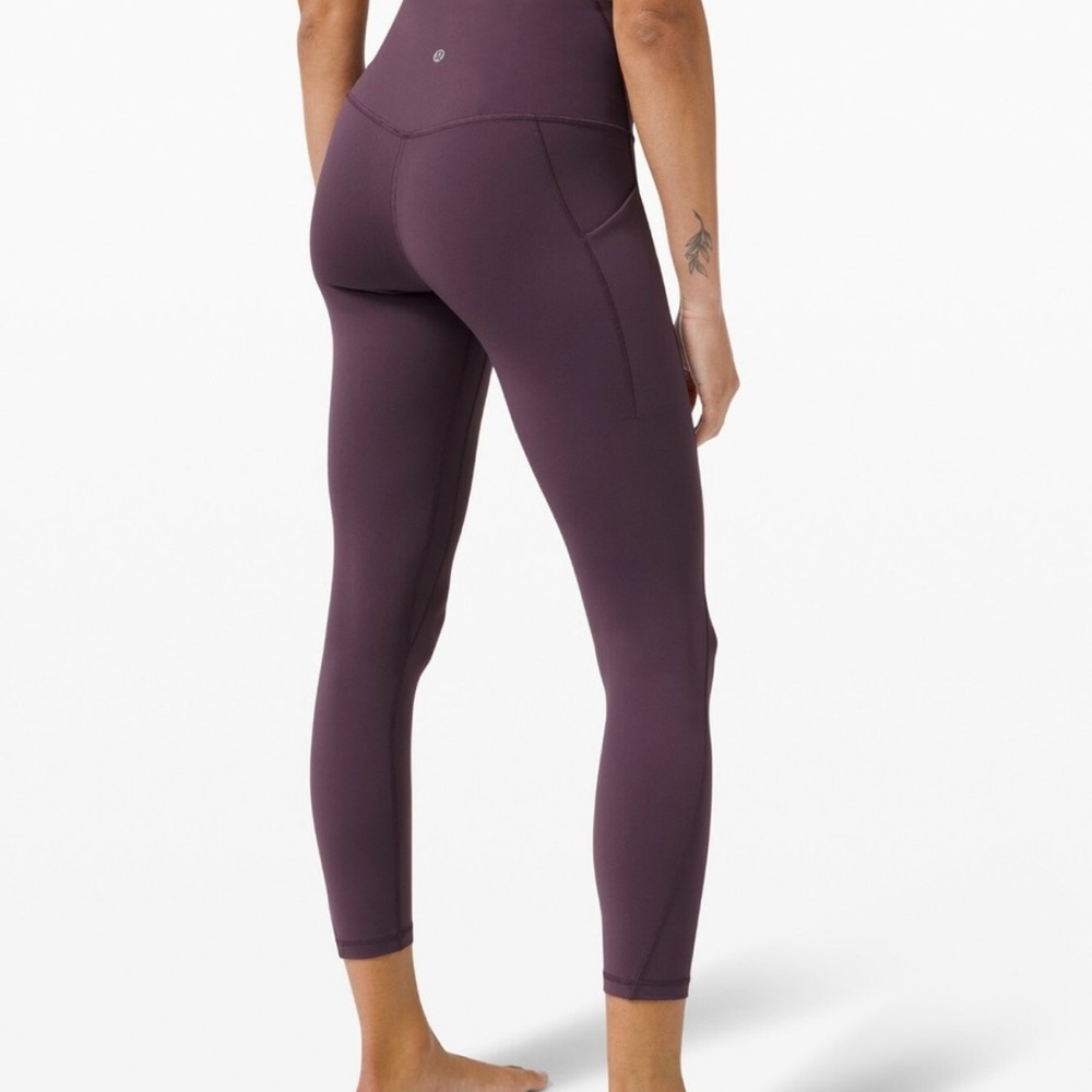 💜Lululemon Align™ High-Rise Cropped Leggings with Pockets 21" Size 2 Purple